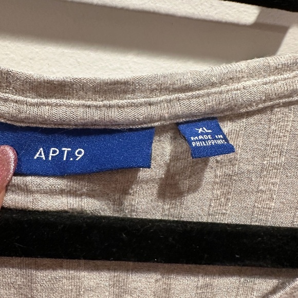 Women's Gray Striped tunic - Picture 2 of 2